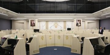 خسارت گسترده به صنایع در جنگ / از ظرفیت بورس برای بازسازی استفاده شود