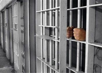 راحمی: ۱۶۳ زندانی جرائم غیرعمد سال گذشته در منطقه کاشان آزاد شدند