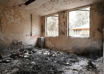 زمان بازسازی مدارس جنگ‌زده اعلام شد