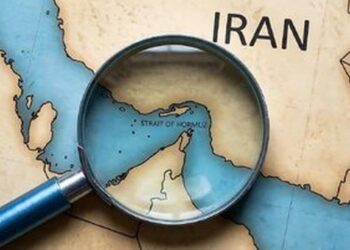 سنگ نگاره‌هایی درباره قدمت تنگه هرمز