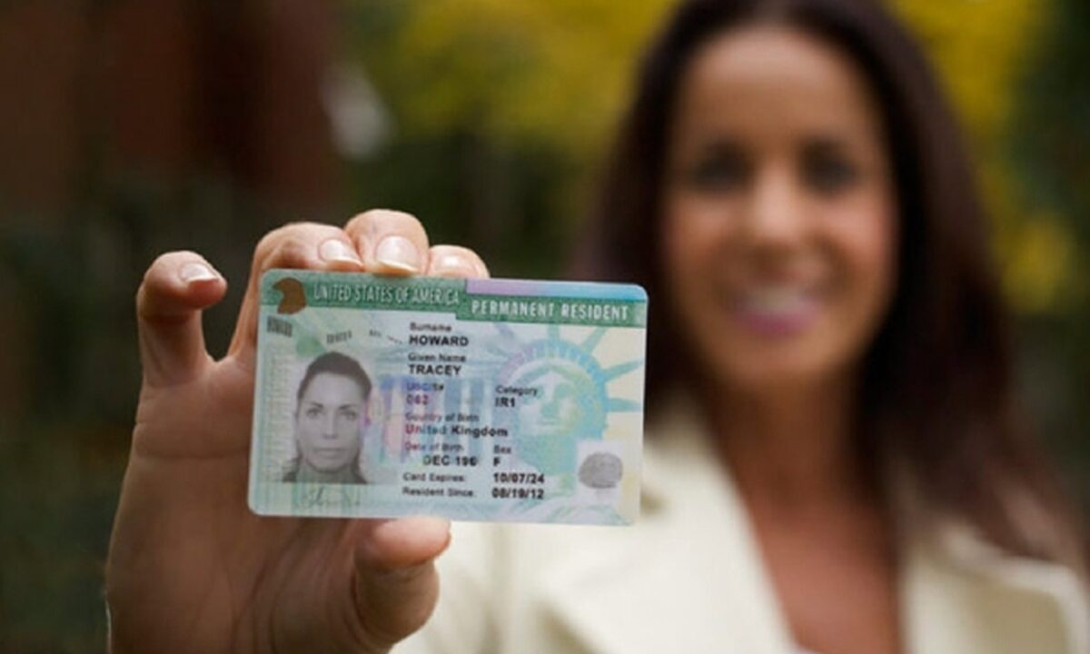 صدور گرین کارت آمریکا برای این افراد ممنوع شد