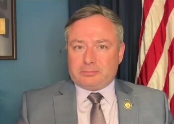 قانونگذار آمریکایی: در بدترین موقعیت راهبردی هستیم؛ ایران تهدید نبود