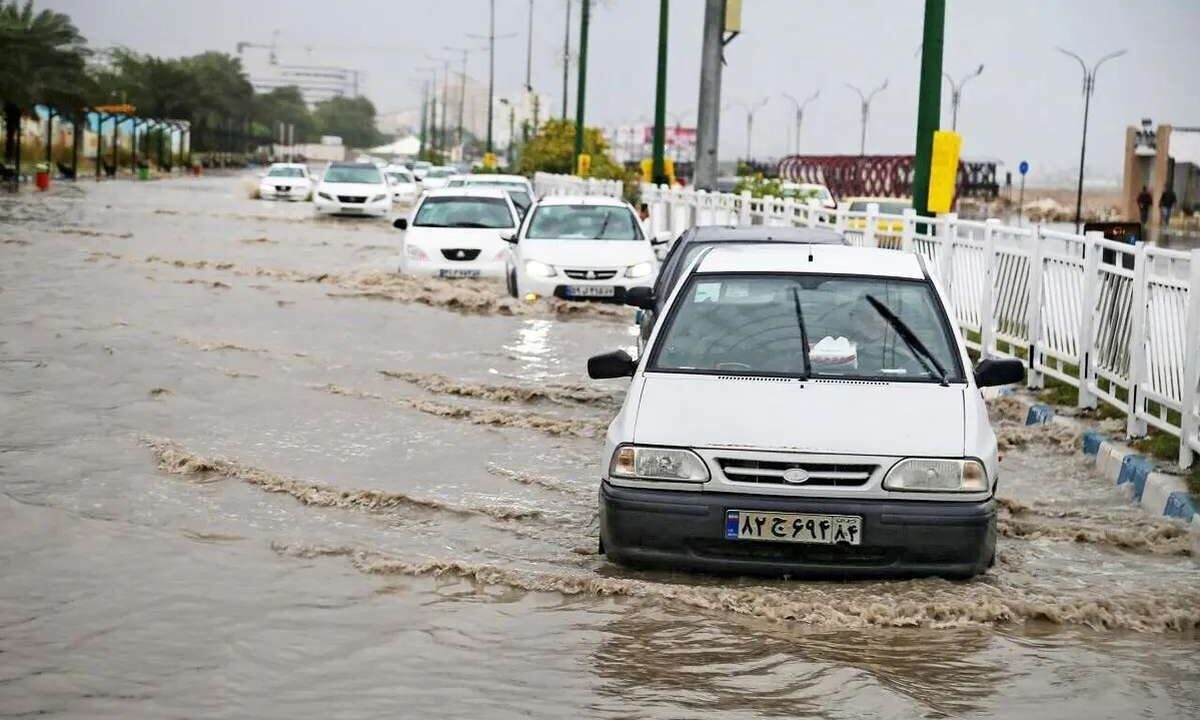 هشدار سازمان هواشناسی نسبت به آب‌گرفتگی معابر/ اعلام آماده باش در این استان‌ها