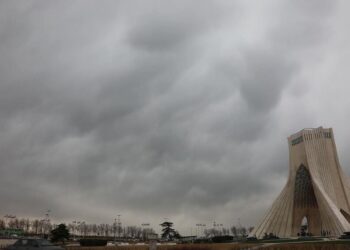 هواشناسی هشدار داد/ باد شدید و احتمال گردوخاک