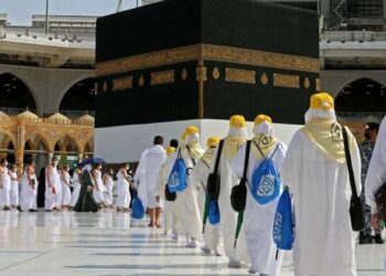 ورود اولین کاروان حج ۱۴۰۵ به مدینه