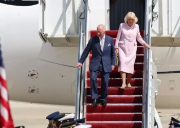 ورود پادشاه انگلیس به آمریکا/ مأموریت چارلز سوم چیست؟