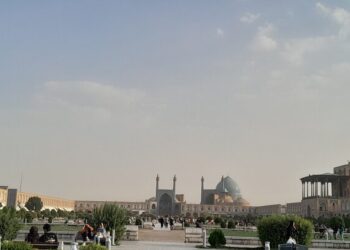 وضعیت جوی اصفهان پایدار است؛ روند افزایشی دما