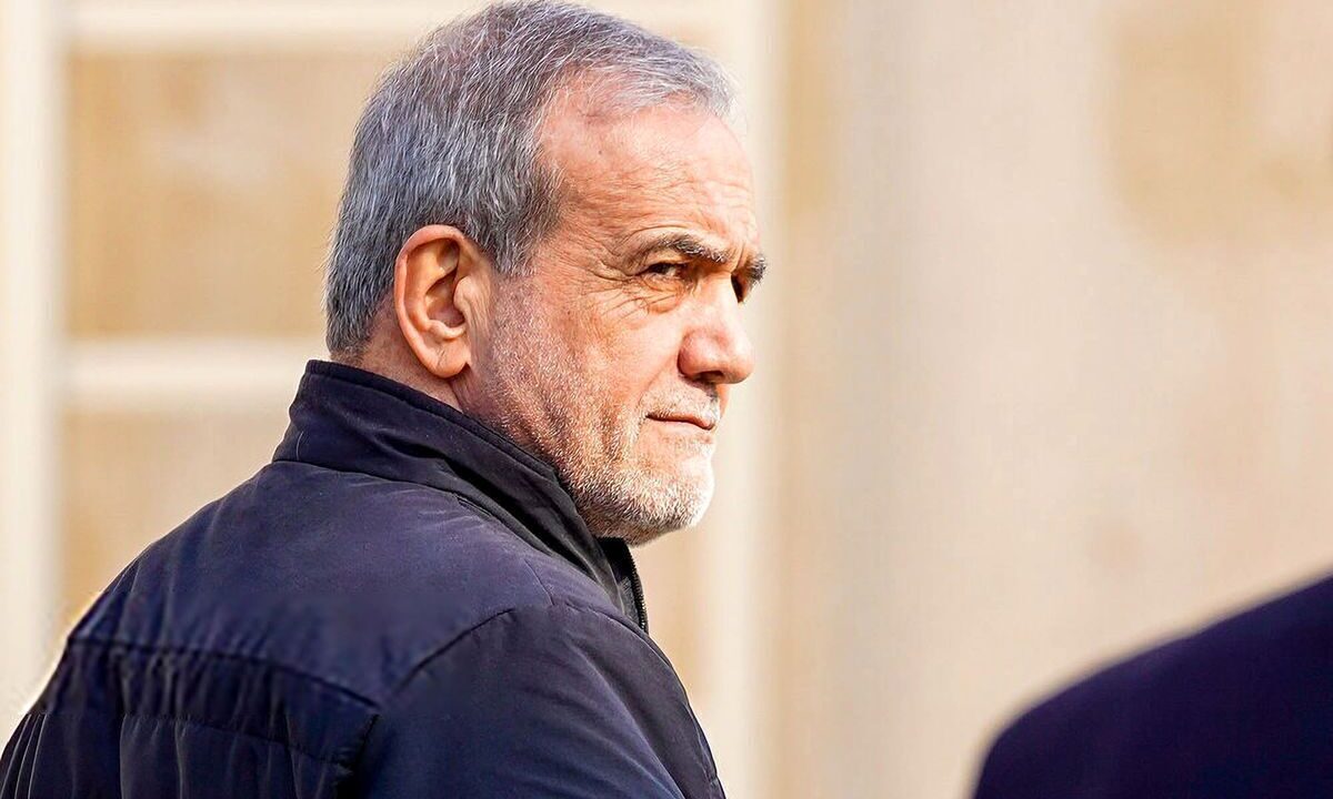 پزشکیان: تفویض اختیار به استان‌ها محور موفقیت مدیریت کشور در شرایط اخیر است