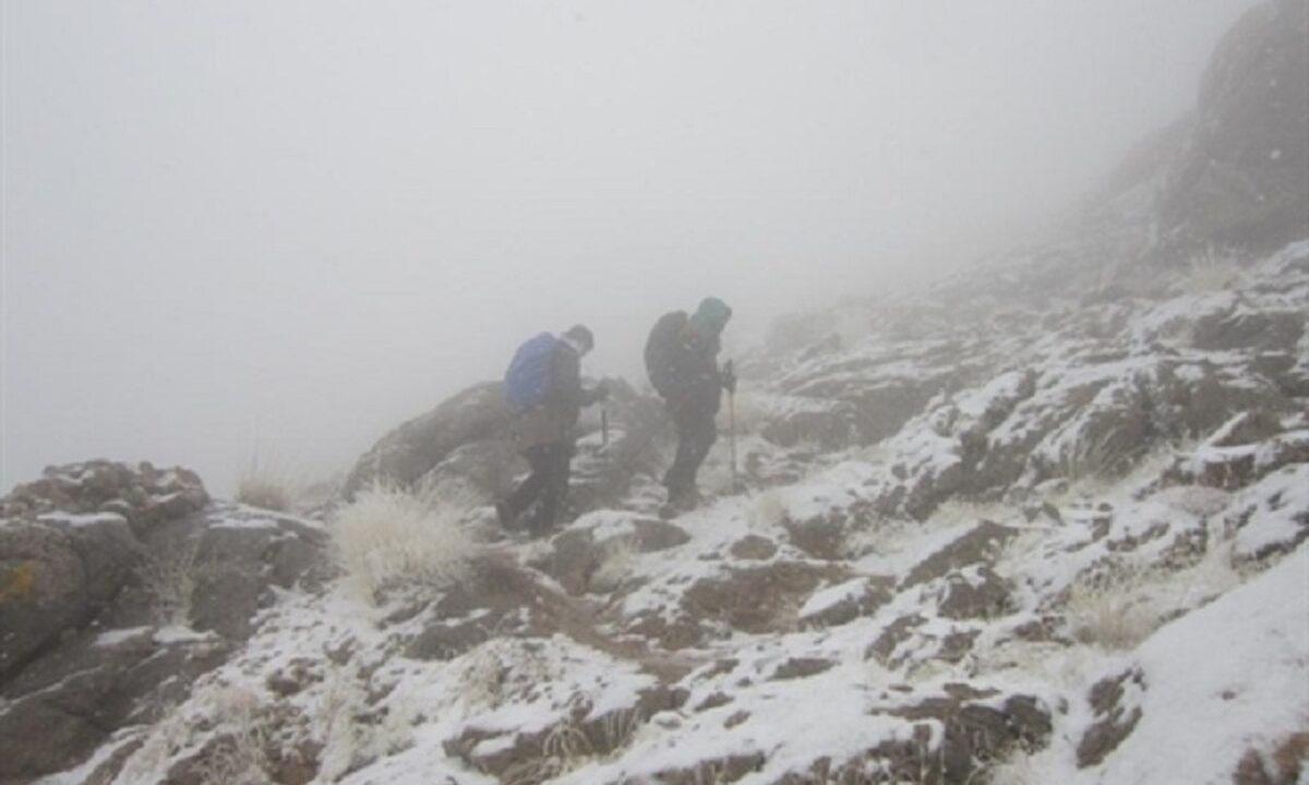 پیش‌بینی جوی مناطق کوهستان کشور تا پایان هفته / افزایش دما و وزش باد شدید در راه است