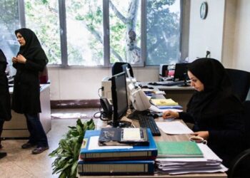 آثار مثبت اشتغال زنان بر سلامت روانی جامعه آثار مثبت اشتغال زنان بر سلامت روانی جامعه