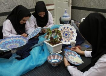 اجرای مرحله دوم حمایت معیشتی از زنان آسیب‌دیده بازارچه جنت