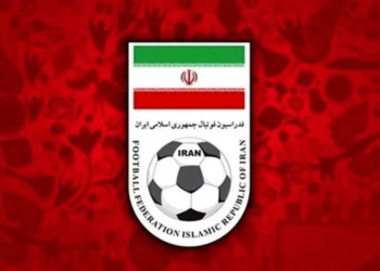 ادعای مذاکره فدراسیون فوتبال با معین صحت دارد؟