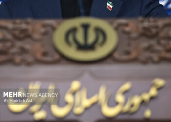 اطلاع‌رسانی توهین‌آمیز مذاکرات به مردم ایران را تمام کنید