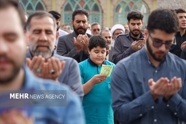 اقامه نماز عید سعید قربان در مصلای خرم‌آباد