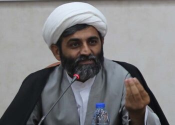 امام جمعه اهرم: واگذاری زمین به خانواده های چند فرزندی پیگیری شود امام جمعه اهرم: واگذاری زمین به خانواده های چند فرزندی پیگیری شود