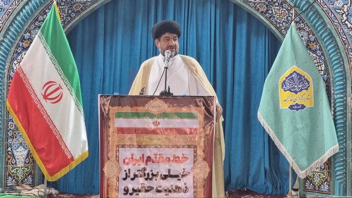 امام جمعه گناوه: گران‌فروشی کنترل شود