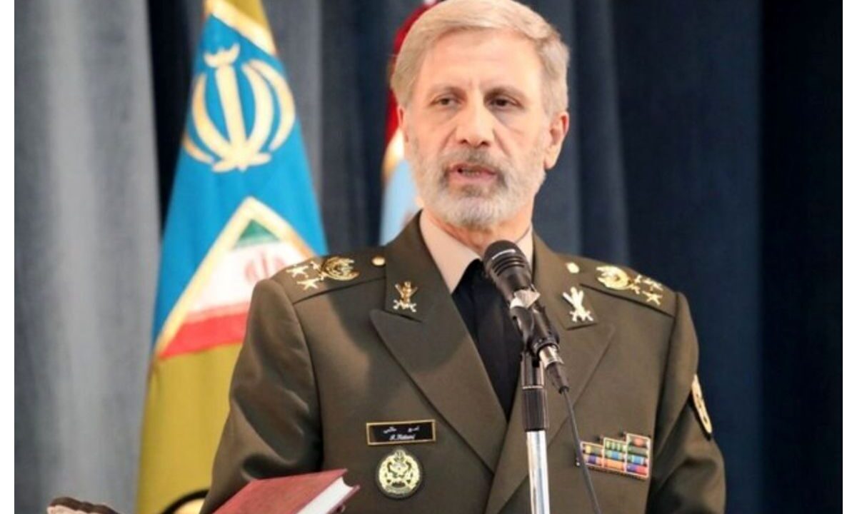 اولین واکنش ایران به حمله آمریکا/ فرمانده‌کل ارتش: پشیمان خواهند شد