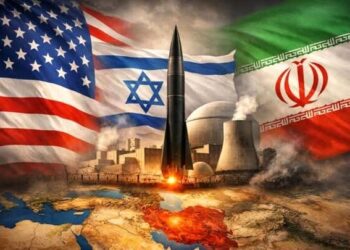 ایران بدون از دست دادن برنامه هسته‌ای و موشکی خود مقاومت کرده است