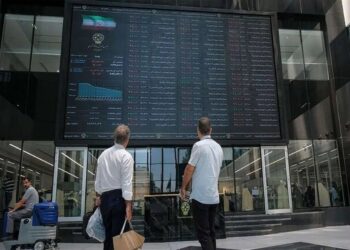 بازگشت نقدینگی به بورس / سهامداران دوباره به بازار امیدوار شدند؟ بازگشت نقدینگی به بورس / سهامداران دوباره به بازار امیدوار شدند؟