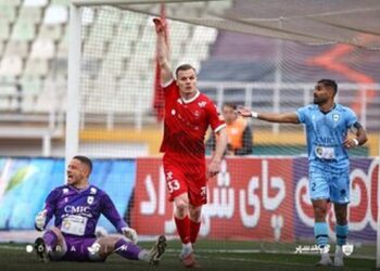 بازیکن پرحاشیه پرسپولیس جدا می‌شود؟