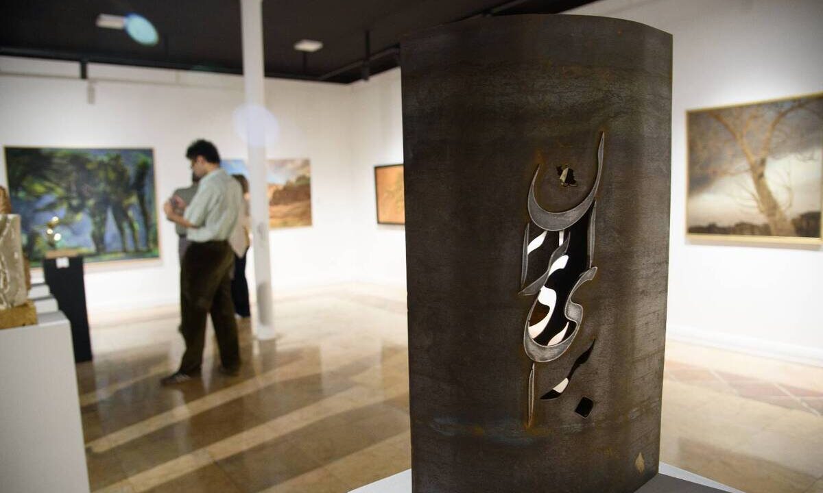 «برای ایران» با فروش ۱۲۱ اثر و گردش مالی ۷ میلیارد و ۸۲۵ میلیون تومان به کار خود پایان داد