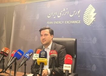 تحقق هدف 30 درصدی معاملات برق در بورس انرژی