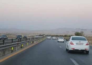 تردد در محورهای چهارمحال و بختیاری ۱۷.۶ درصد کاهش یافت