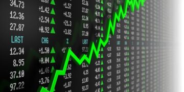 توقف معاملات بورس تمدید شد/ بازار سهام همچنان بسته است