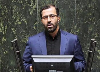 جلسه وبیناری مجلس با حضور وزیر راه و شهرسازی