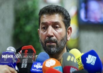 حسن‌زاده: جبهه مقاومت ایستادگی را از خون شهدای خرمشهر آموخت