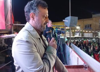 خاندوزی: پیروزی در جنگ اقتصادی نیازمند «بعثت مشترک» مردم و مدیران است