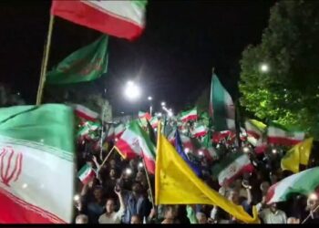 خروش شبانه خرم‌آبادی‌ها همزمان با روزی که به‌نام این شهر است