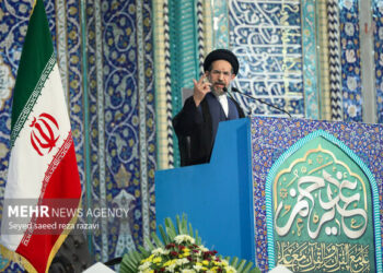 خطیب نمازجمعه تهران: علم و دانش، سنگ‌بنای حکمرانی دینی است