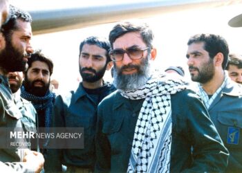 «خمینی خراسان» لقبی که ساواک به رهبر شهید داد؛ روایتی از سیر مبارزاتی