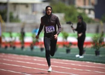 دونده کرمانی رکورد دوی ۴۰۰ متر زنان را شکست