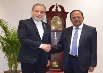 دیدار عراقچی و مشاور امنیت ملی هند در حاشیه اجلاس بریکس