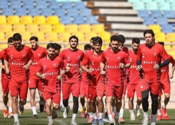 رفتار عجیب مدافع سرخها دردسرساز شد / سرنوشت قرارداد او چه خواهد بود؟ رفتار عجیب مدافع سرخها دردسرساز شد / سرنوشت قرارداد او چه خواهد بود؟