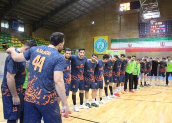 سوت شروع مجدد لیگ برتر هندبال در کرمان زده می‌شود