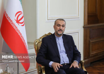 شهید امیرعبداللهیان: هیچ‌گاه میز مذاکره را ترک نکرده‌ایم