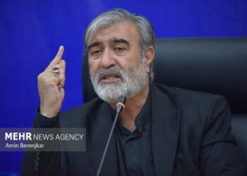 عزیزی: هدف دشمن در حملات به ایران استقلال خواهی ما است