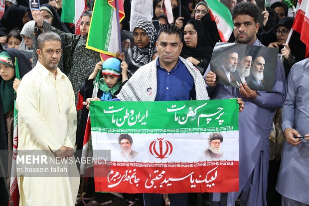 عضو جنبش حماس: پرچم‌ها را بلند نگه دارید؛ تاریخ جدیدی در حال ثبت است