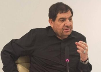 مخبر: شهید سلیمانی منشأ خدمات بسیار بزرگی در کشور بود