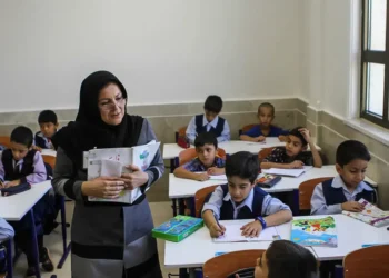 مدارس در این پنج‌شنبه و جمعه دایر است / خبر مهم آموزش و پرورش برای دانش آموزان