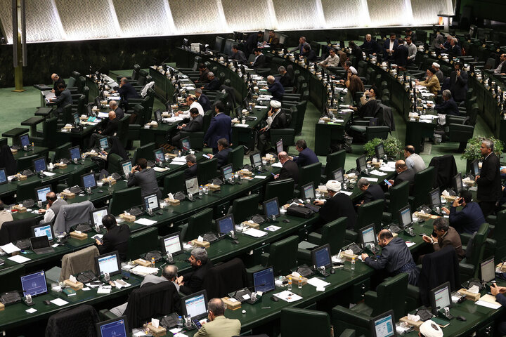 مقدمات برگزاری جلسات رسمی صحن مجلس در دست پیگیری است