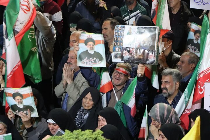 میدان‌داری مردم شازند در هشتادمین شب حمایت از رهبر معظم انقلاب