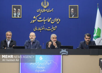 نیکزاد: حل مشکل مسکن، ۷۰ درصد گره‌های اقتصاد خانوار را باز می‌کند