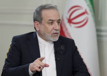 هشدار عراقچی نسبت به ماجراجویی جدید آمریکا