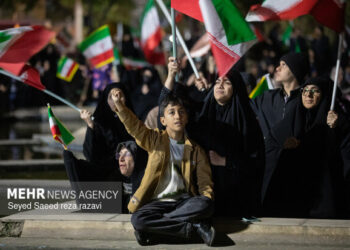 همایش جان‌فدایان ایران امام رضایی در آران و بیدگل