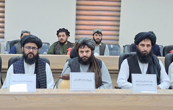 والی فراه افغانستان: ساعت کاری مرز ماهیرود افزایش یابد