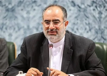 واکنش حسام الدین آشنا به احتمال توافق ایران و آمریکا